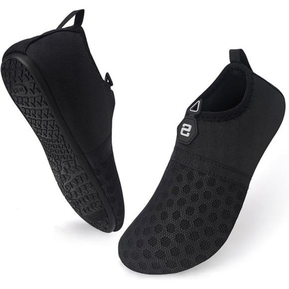 Comfortable and Non-Slip Water Black Shoes with Quick-Drying Design for Women